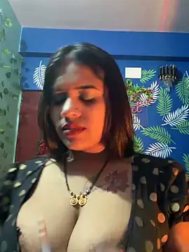 Stripchat Sex Cam of V-Hot-Sweti