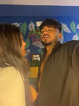 Stripchat Sex Cam of V-Hot-Sweti