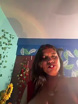 Stripchat Live Sex Cam of V-Hot-Sweti