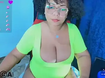 Stripchat Best live sex cam show of Italyy__boobs
