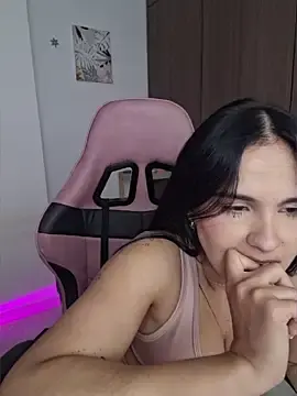 Stripchat Nude Webcam of heyshaa