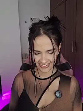 Stripchat Free Live Porn of heyshaa
