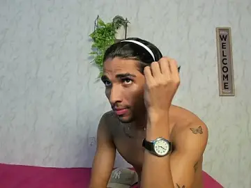 Stripchat Watch Live Sex Cams of jony_honey