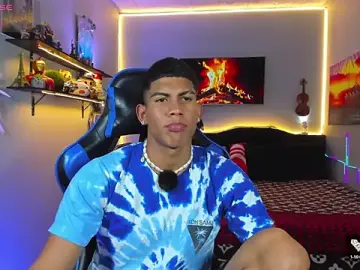 Stripchat Best live sex cam show of Damian_latinxxx