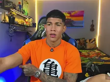 Stripchat Live Porn of Damian_latinxxx