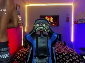 Stripchat Sex Cam of Damian_latinxxx