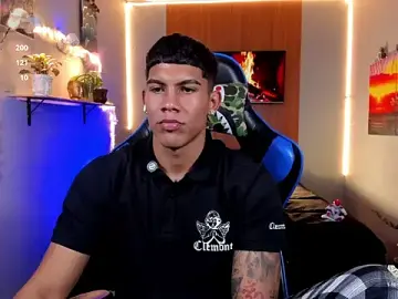 Stripchat Watch Live Sex Cams of Damian_latinxxx
