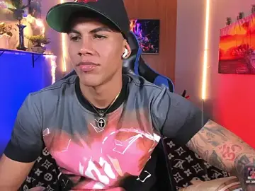Stripchat Sex Chat of Damian_latinxxx