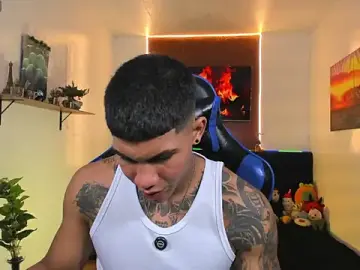 Stripchat Adult Video Chat of Damian_latinxxx