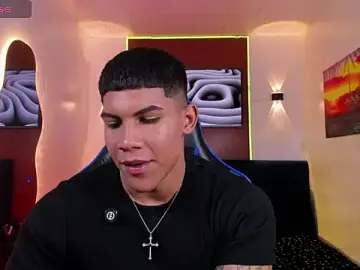 Stripchat Live Sex of Damian_latinxxx