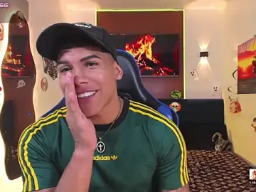 Stripchat Live Porn of Damian_latinxxx