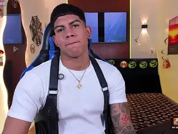 Stripchat Watch Live Sex Cams of Damian_latinxxx
