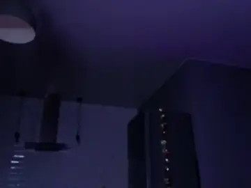 Stripchat Free Porn Cam of Nicole_Hampton