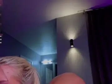 Stripchat Nude Webcam of Nicole_Hampton