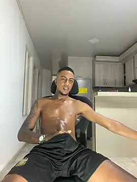 Stripchat Watch Live Sex Cams of YeremiBrowm