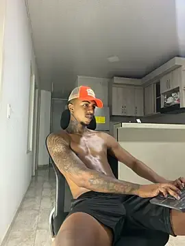Stripchat Sex Chat of YeremiBrowm