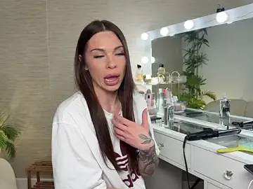 Stripchat Best live sex cam show of NattyFierros