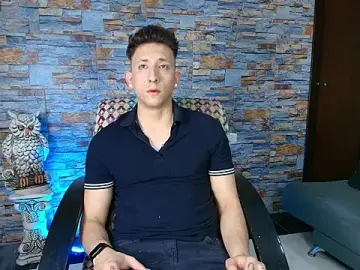 Stripchat Best live sex cam show of Maykol_Victoriasr