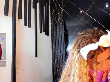 Stripchat Nude Webcam of Giorgina_Parado