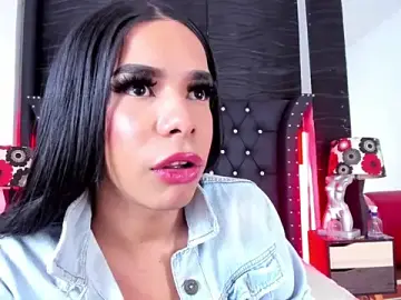 Stripchat Adult Webcam of Giorgina_Parado