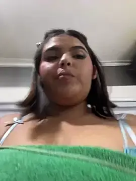 Stripchat Sex Cam of Lia_sexx