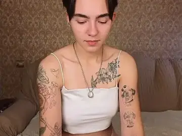 Stripchat Sex Cam of Lilihere_