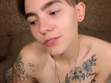 Stripchat Live Porn of Lilihere_