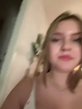 Stripchat Watch Live Sex Cams of MaribelRiver