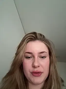 Stripchat Adult Webcam of MaribelRiver