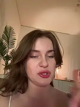 Stripchat Live Sex Cam of MaribelRiver