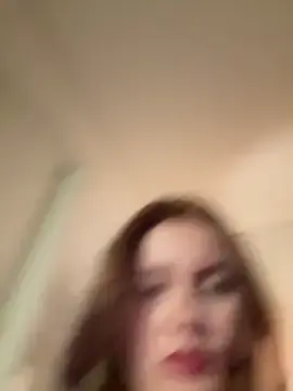 Stripchat Live Sex Cam of MaribelRiver