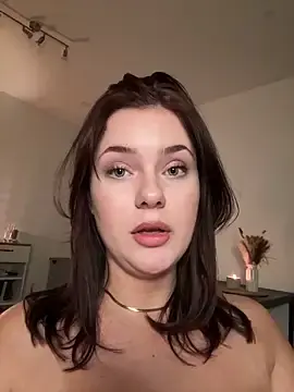 Stripchat Live Sex Cam of MaribelRiver
