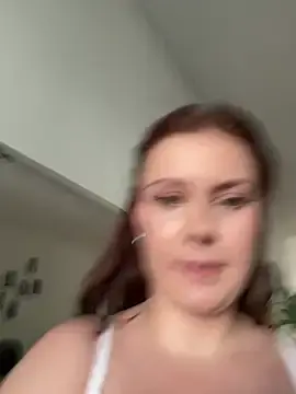 Stripchat Live Sex Cam of MaribelRiver