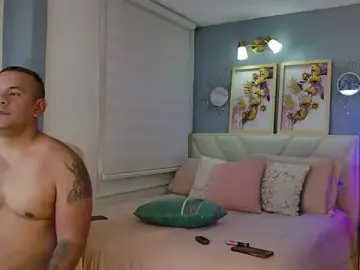 Stripchat Watch Live Sex Cams of sexycouple4u