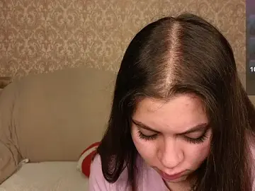 Stripchat Watch Live Sex Cams of twobabesweet