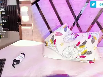 Stripchat Live Sex of Athenea_Mills