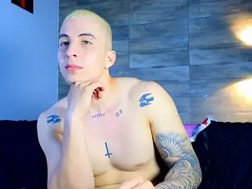 Stripchat Free Porn Cam of AsmodeoCox