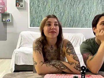 Stripchat Watch Live Sex Cams of Miley_and_Michael