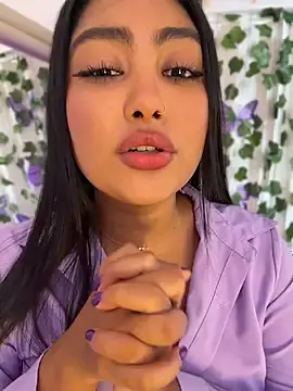 Stripchat Sex Cam of NatashaBrown12