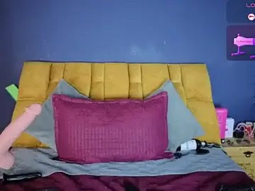 Stripchat Free Porn Cam of KendraaSimons