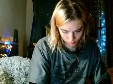 Stripchat Sex Cam of Sophie_Bell