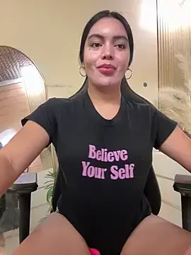 Stripchat Sex Cam of TS-SimplyTheBest