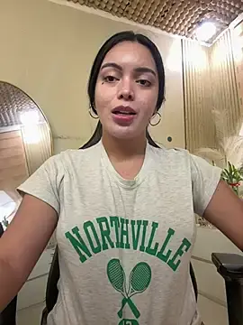 Stripchat Live Sex Cam of TS-SimplyTheBest