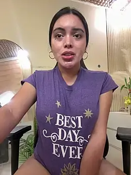 Stripchat Live Sex of TS-SimplyTheBest