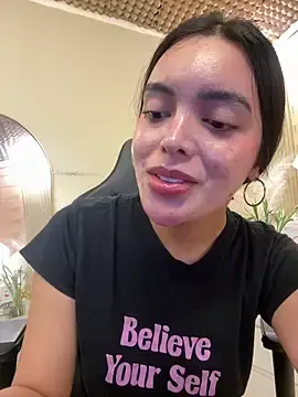 Stripchat Live Sex Cam of TS-SimplyTheBest