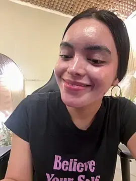 Stripchat Free Porn Cam of TS-SimplyTheBest