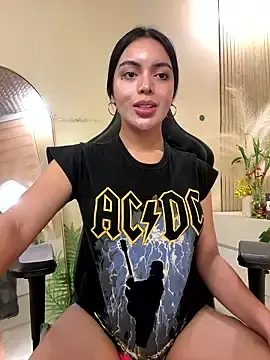 Stripchat Live Sex of TS-SimplyTheBest