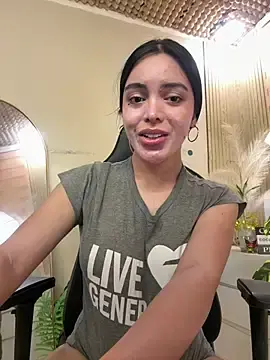 Stripchat Free Porn Cam of TS-SimplyTheBest