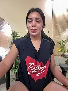 Stripchat Live Sex Cam of TS-SimplyTheBest