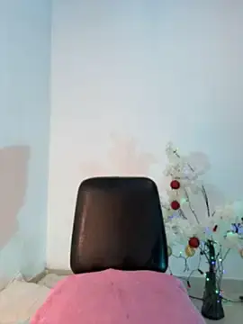 Stripchat Live Sex Cam of luxurykatty